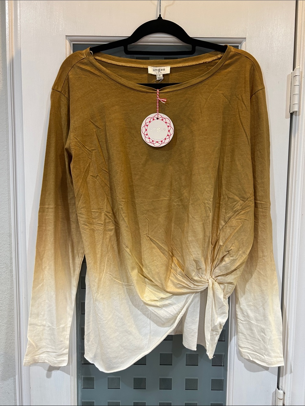Umgee Mustard to Cream Ombre Knot-Front Long Sleeve Top